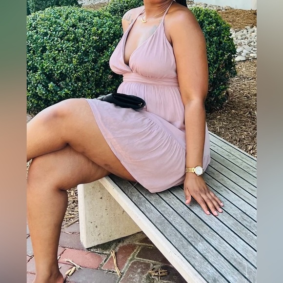 She Cuuuuuute Babydoll Halter Mini Dress - Size S (Can fit a M) - Picture 3 of 3